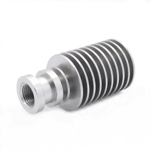 Chladič extruderu E3D V5 s připojením